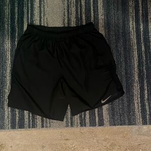 Nike men’s athletic shorts, Black, Unlined, 7 inch inseam, men’s small